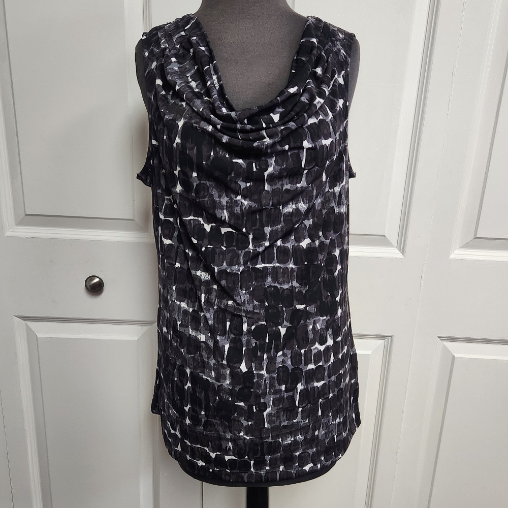 GNW Woman's XL Sleveless Tunic